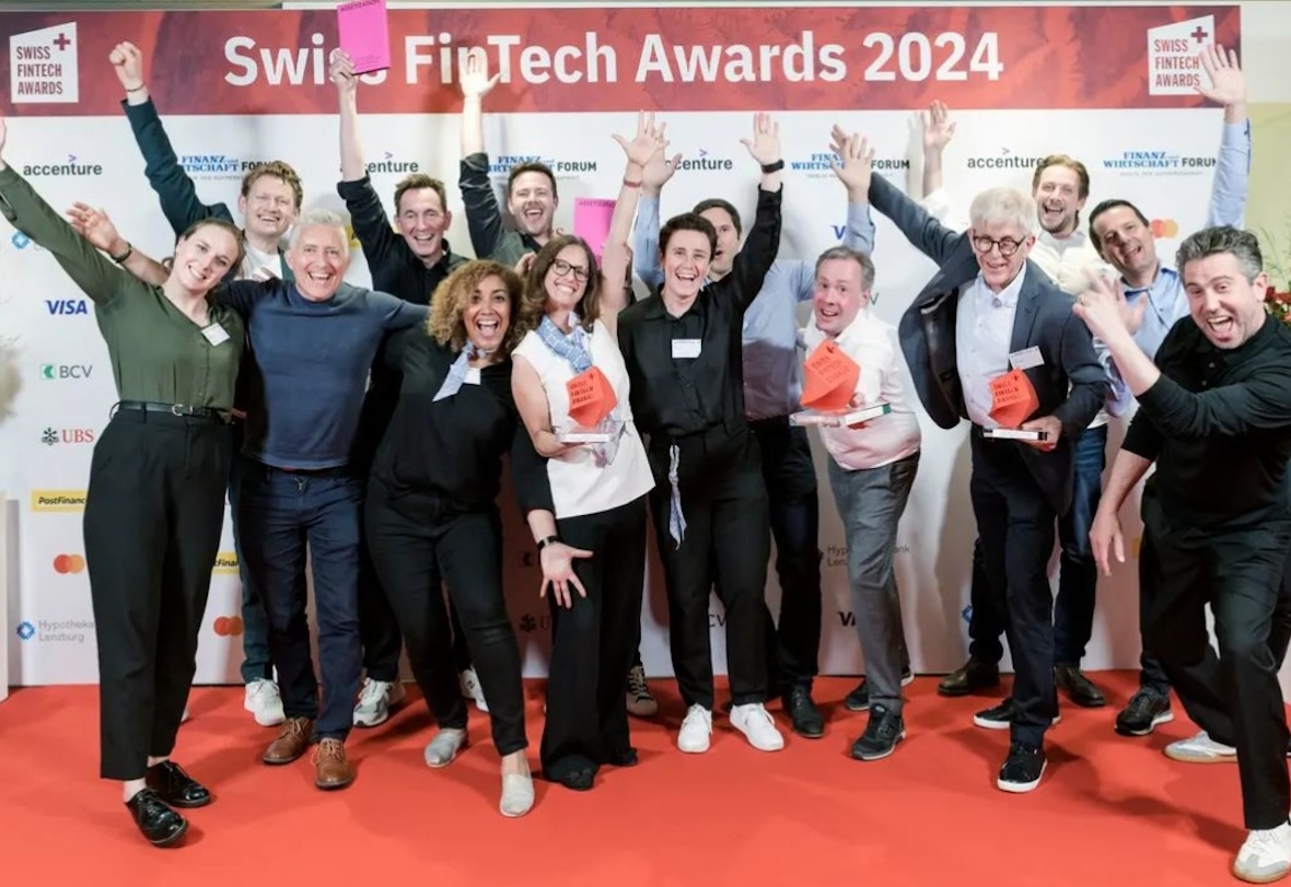 Neur.on AI et GenTwo ont été récompensées pour leurs contributions innovantes à l'industrie fintech, remportant respectivement les Swiss FinTech Awards 2024 dans les catégories Early Stage Start-up of the Year et Growth Stage Start-up of the Year.