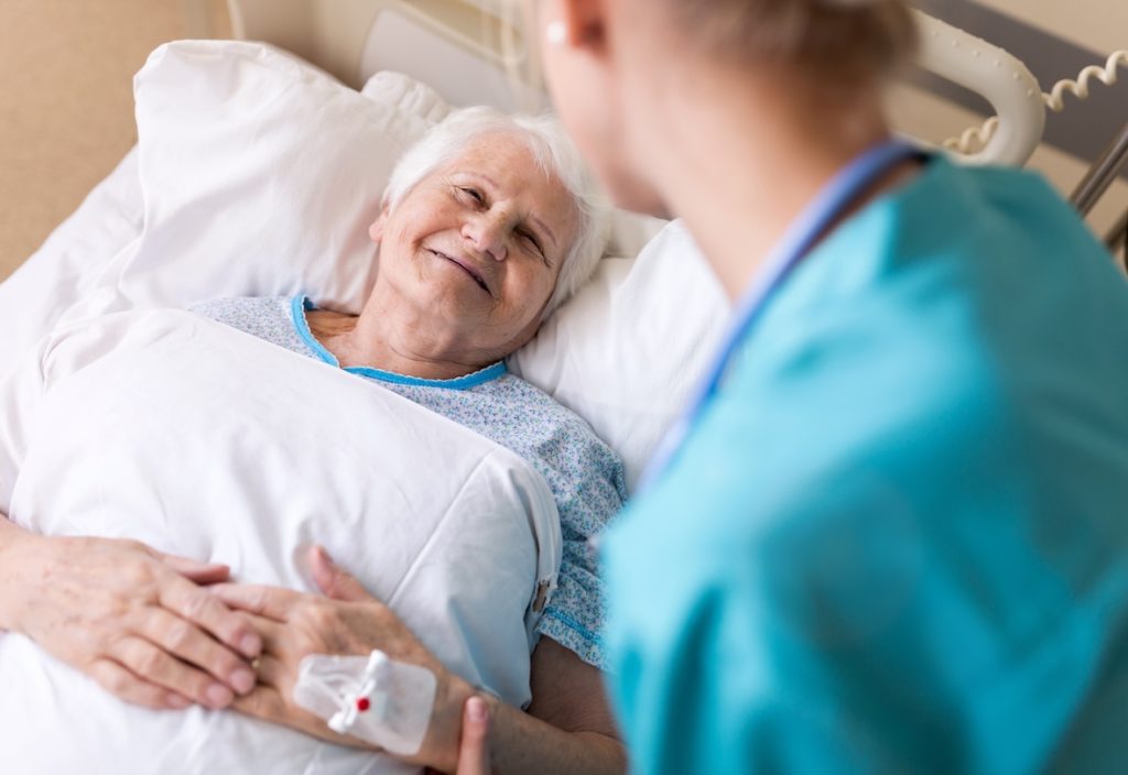 Neuchâtel’s CSEM is playing a central role in the QUESTIONED project, an initiative aiming to reduce postoperative delirium (POD) in elderly patients through real-time brain activity monitoring during anesthesia.