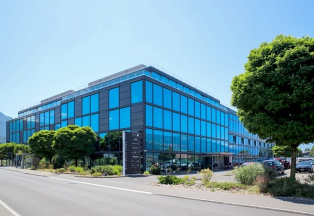 Bruker has completed the full acquisition of mass spectrometry specialist TOFWERK, reinforcing its applied small-molecule portfolio while preserving TOFWERK’s Swiss engineering base and brand identity.