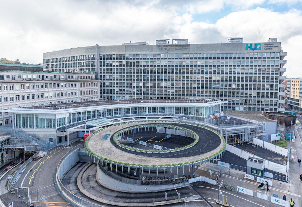 Geneva's University Hospitals (HUG) are launching a dedicated Women's Cardiovascular Health Center to address the underdiagnosis of heart disease in women.