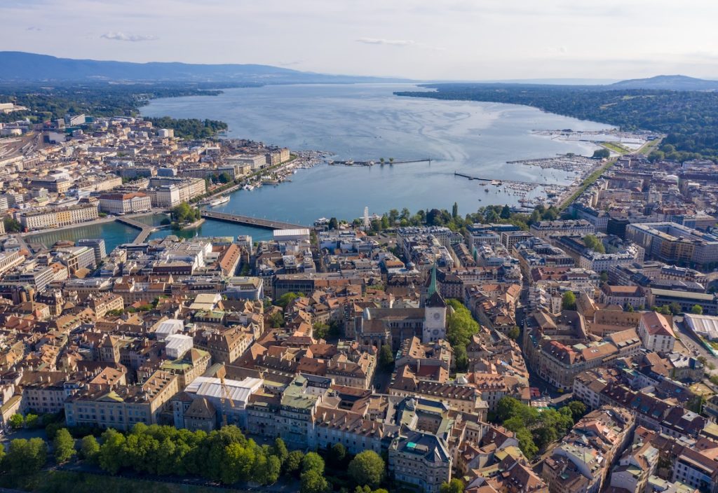 The IFRS Foundation has announced that the International Sustainability Standards Board will establish its seat in the canton of Geneva, a decision that strengthens the city's position at the intersection of finance, sustainability and global economic governance.